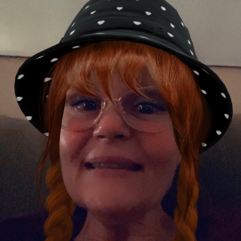 Meet your Posher, Michele